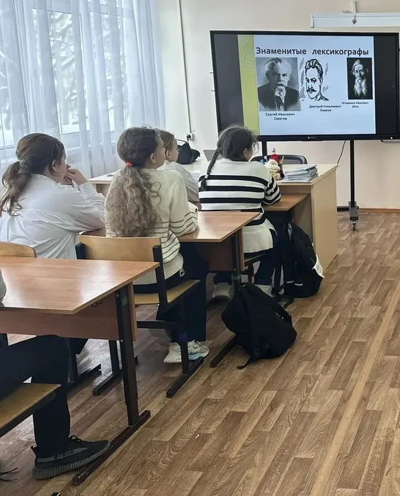 adC4NklaytQgWdaeuAGYjMpHx-fEb8fzIQF-Qxnr50JZTla1h6xcbN6y4hkmSQodQDQDfBikKHFbQipLbsIu7Paz