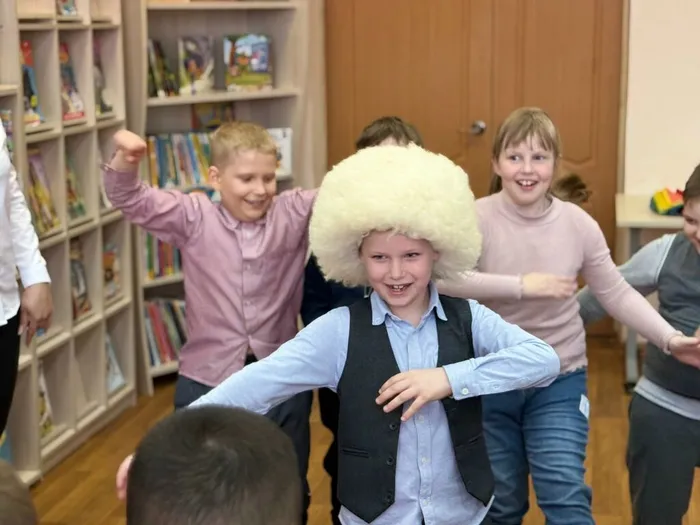 LiDDoF6nAJzNnQlEbyUpw8qVieDsDCxvl-oQC2T-VTeYQioyI8jnk2LioJaUrll_CWgrpHKmArgyRWW2yudt4GOF