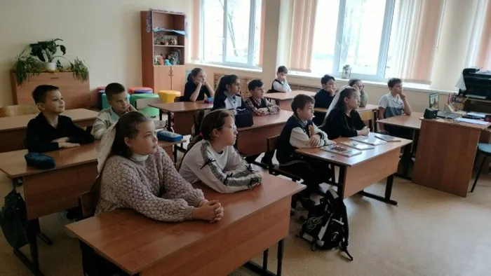 S91x9nbV75g_J6GawO2xVJ92z9cBfjQFiqVanavSrNbz-U-Ne7yzOKLihDUz81M7y6NGsHVKL_ay7PA5ZEMKSQSK